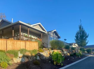 800 NW Starmont Way, Grants Pass, OR 97526