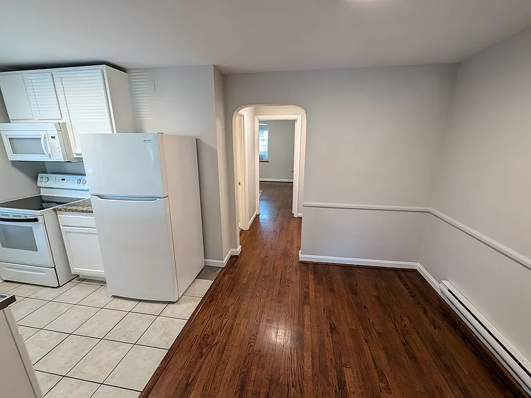 6695 Iris Ave — Photo 4