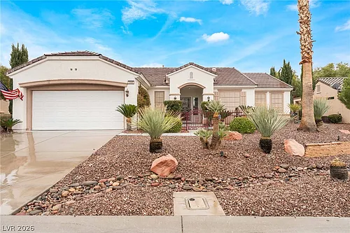 2565 Leighton Ave Photo 1