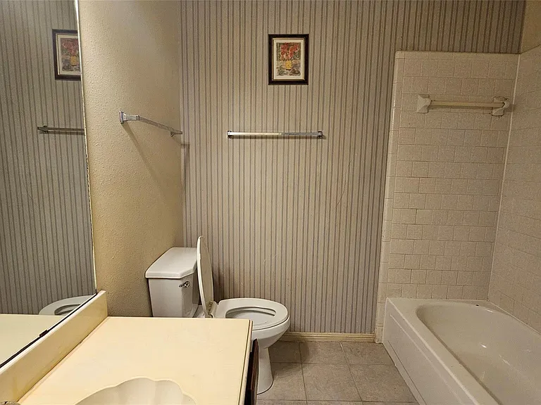 21435 Park Mill Ln — Photo 28