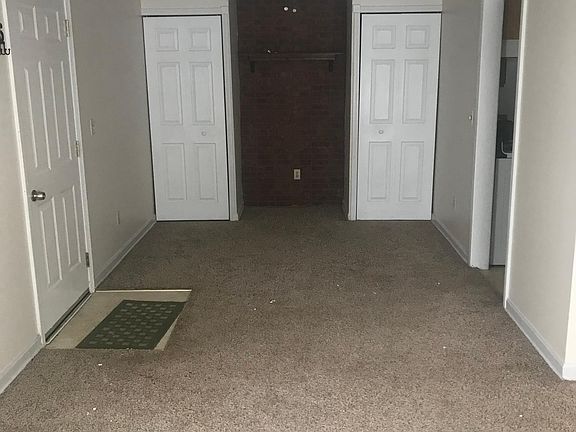 3rd image of 3064 Princeton Dr Unit 3064