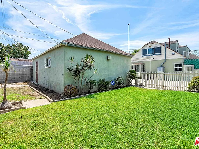 3439 W 84th Pl — Photo 25