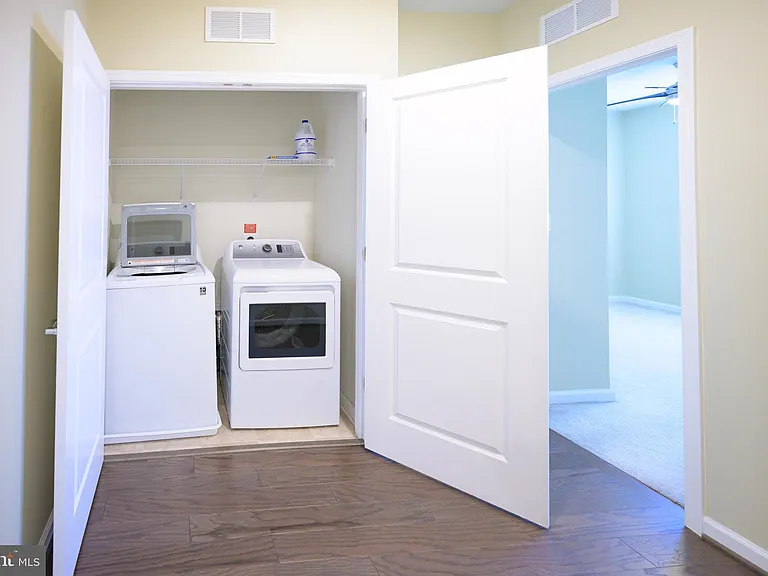 5130 Cambria Way #101 — Photo 20