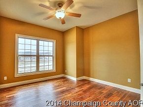 2nd image of 802 N Woodspring Dr