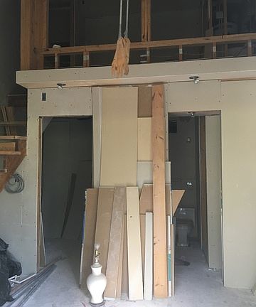 4th image of 28 Jamaica Colony APT 4
