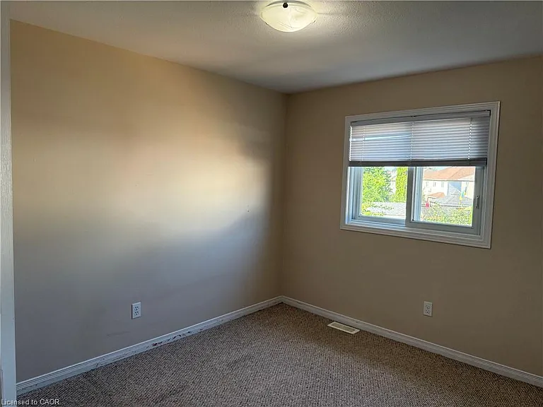 11 Hackberry St #1 — Photo 22
