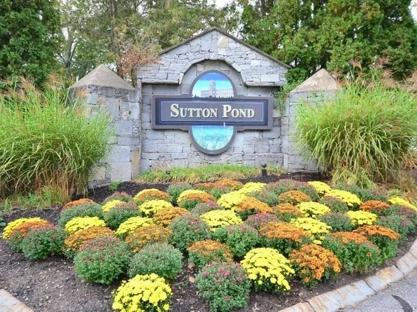 148 Main St APT S227, North Andover, MA 01845