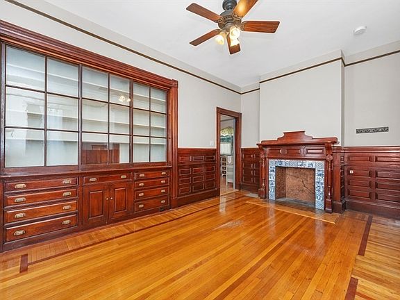 4th image of 29 Sagamore St #2