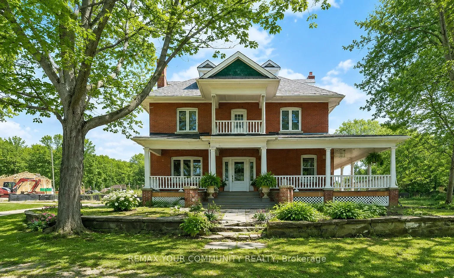 5 bed, $4,000 — Photo 2