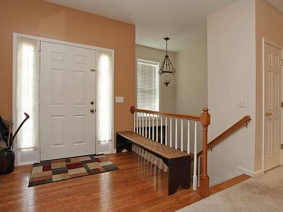 Hardwood Foyer
