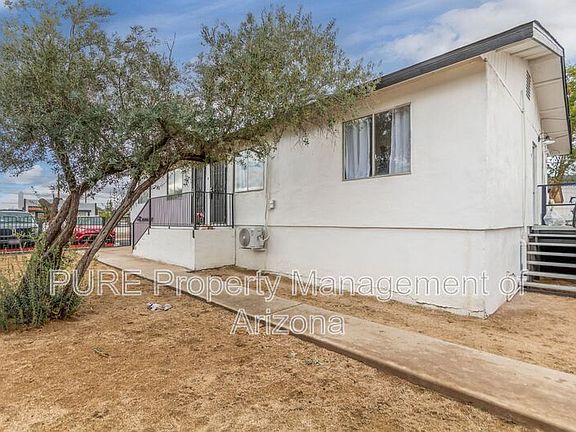 2nd image of 1538 W Fillmore St #B