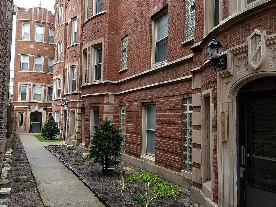 1st image of 4932 N Winthrop Ave #1