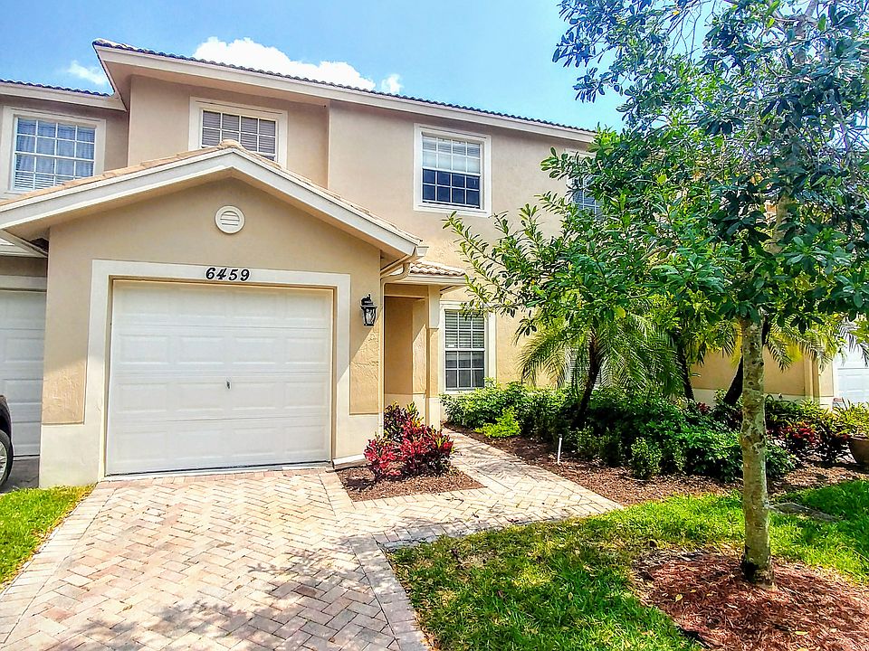 1st image of 6459 Park Lake Cir