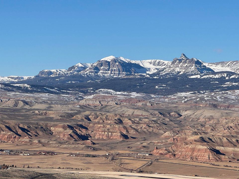 1st image of 110 Hart Trl