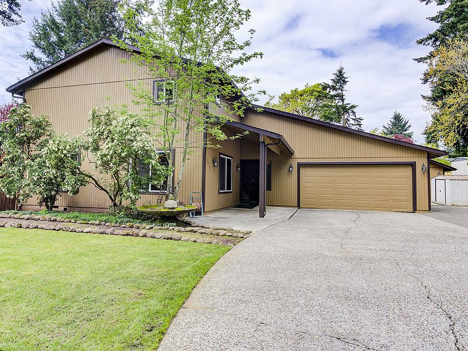 1st image of 2212 SE 132nd Ct