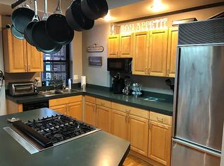 (Undisclosed Address), Chicago, IL 60607