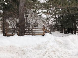 3932 Maple St, Kettle River, MN 55757