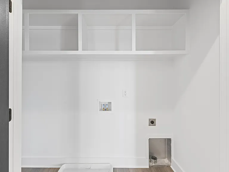1729 Simpkins St — Photo 32