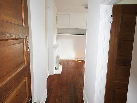 5th image of 1724 Short St