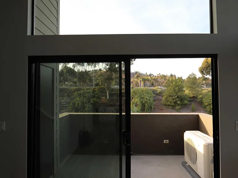 8465 Broadway #306 — Photo 10