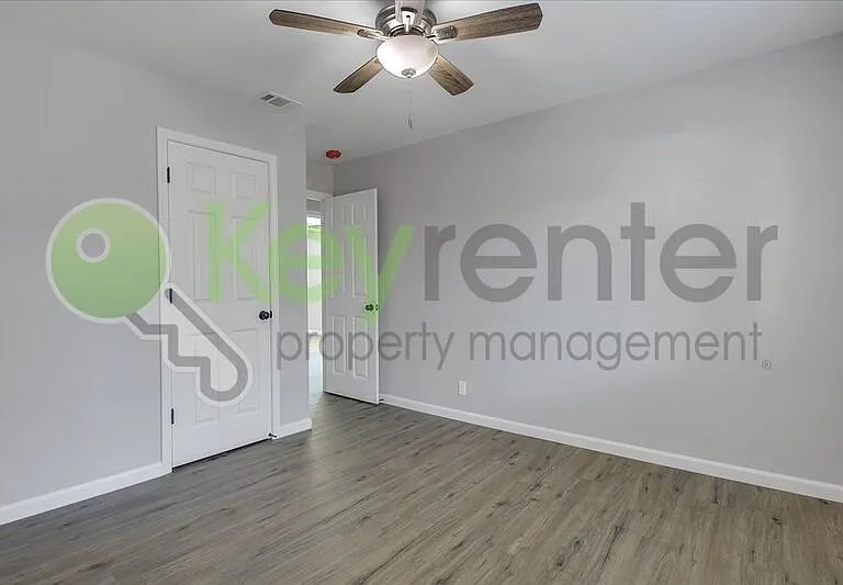 8256 Manhart Way — Photo 15