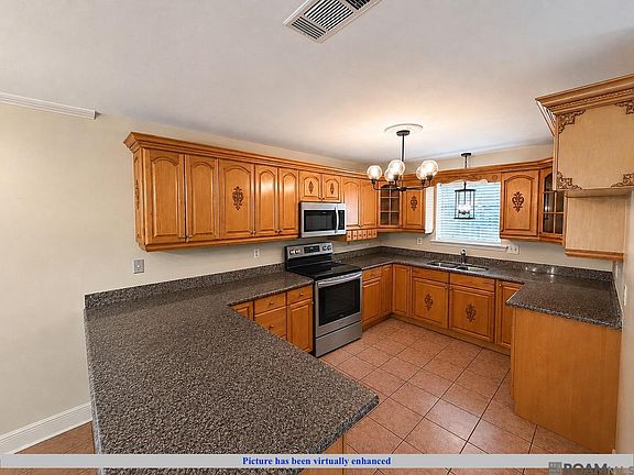2nd image of 9262 Fox Run Ave