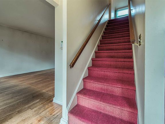 3rd image of 20 Elmwood Ave