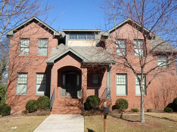292 Fortune St NE, Atlanta, GA 30312