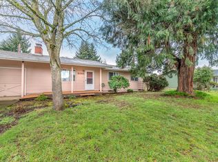 2094 Berwin Ln, Eugene, OR