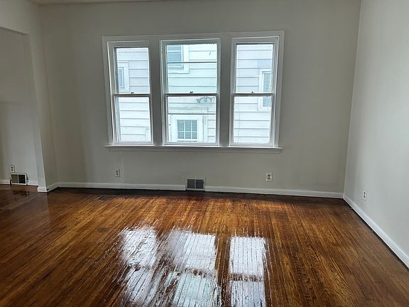 3rd image of 380 Colvin Ave Unit 1