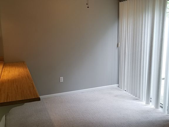 4th image of 2671 Williamsburg Cir #1