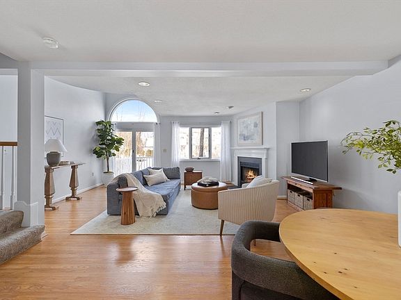 4th image of 1200 Salem St APT 151
