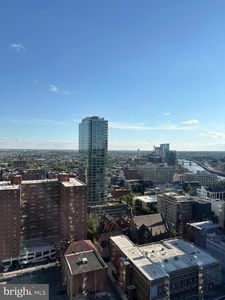 2101 Market St Unit 2405, Philadelphia, PA, 19103