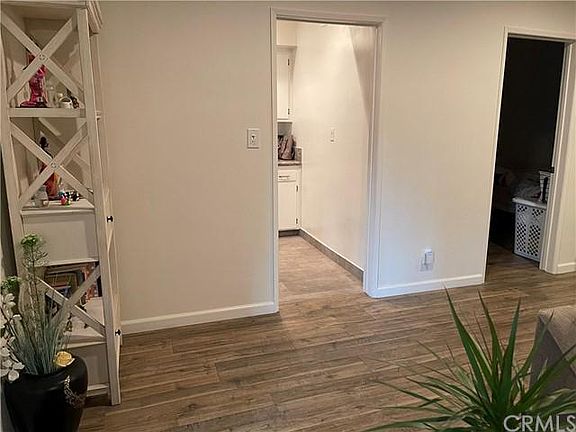 3rd image of 5411 Tyrone Ave APT 101