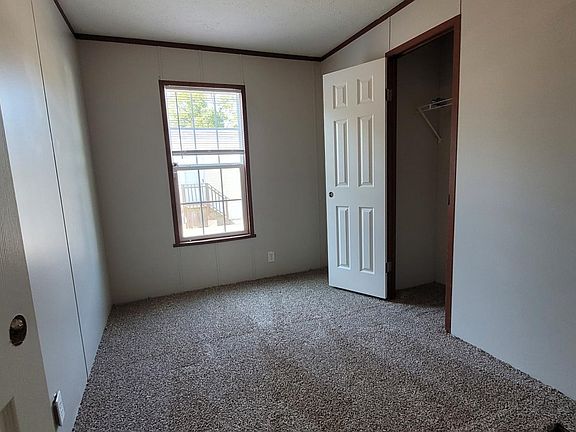 5th image of 622 Courtland Ln #195