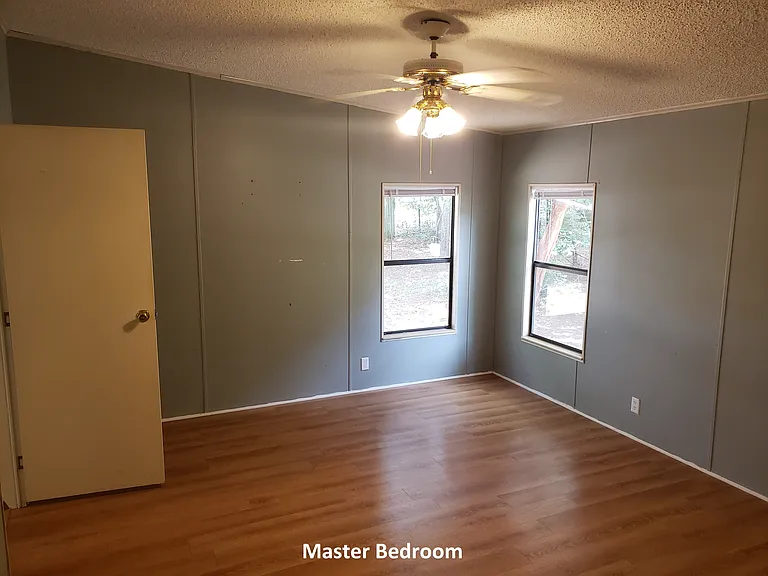 7104 Lady Hawk Ln — Photo 12