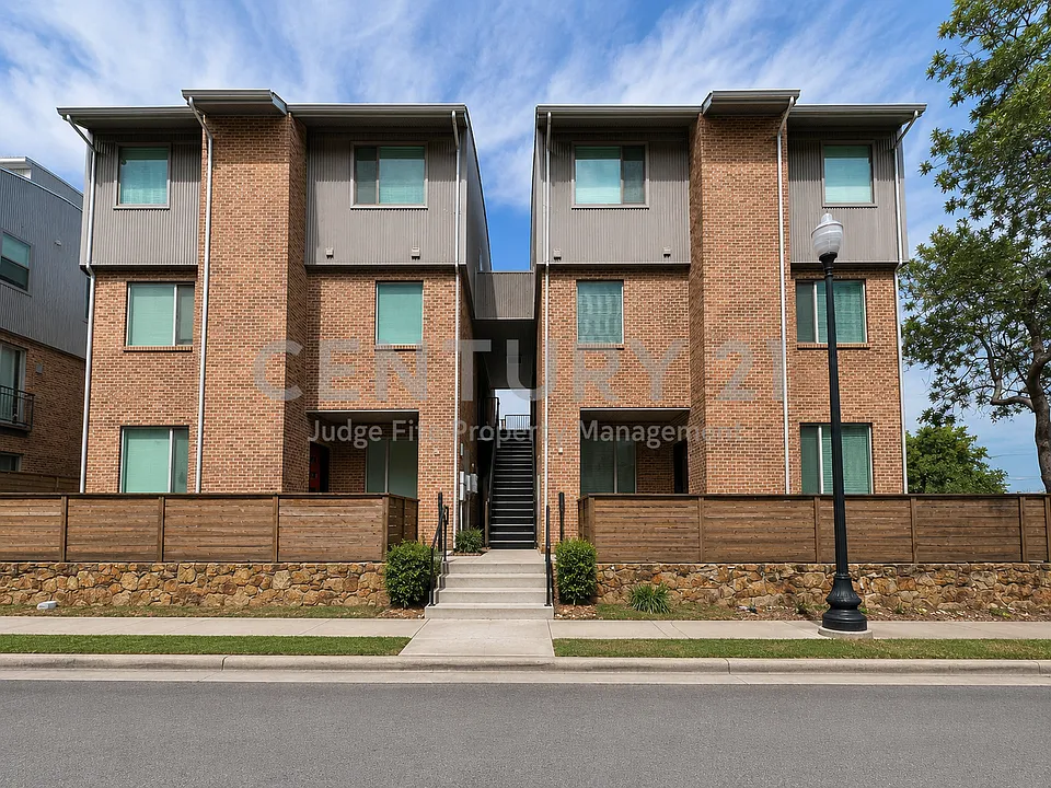 1320 May St #200