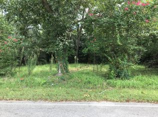 405 E Broad Ave, Doerun, GA 31744