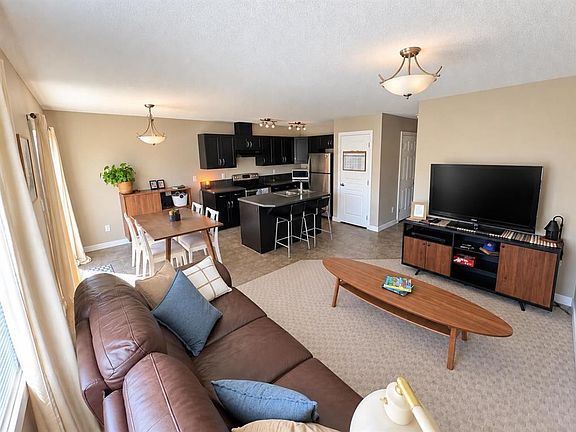 4th image of 205 N Silkstone Rd W #8