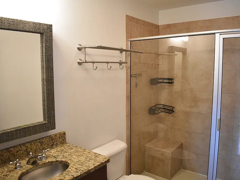 1261 Caroline St NE #101 — Photo 3