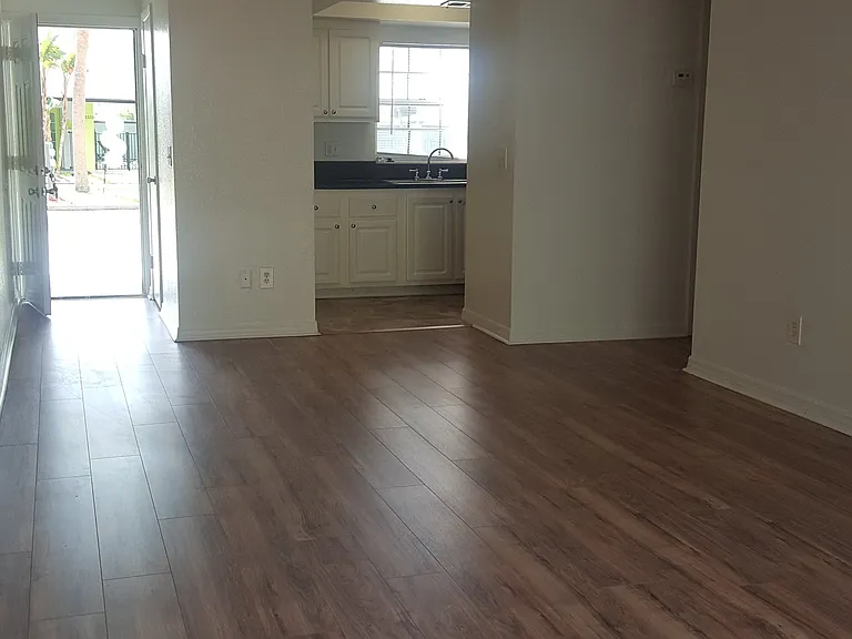 Oak Ridge Apartments — Photo 45
