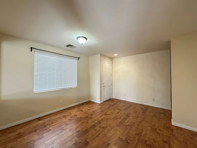 7509 Mulgrave Ct — Photo 4