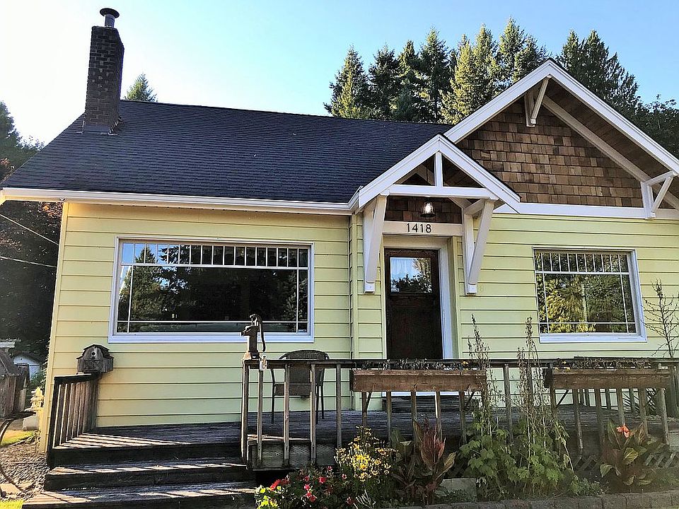 Front Deck Entry