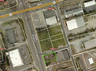 556 W John St, Matthews, NC 28105
