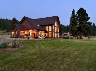 175 Lantern St, Cascade, ID 83611