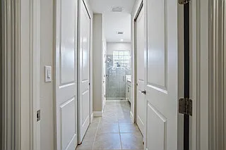 5246 Neil Dr — Photo 10