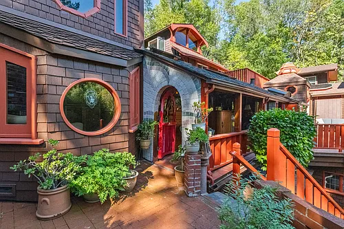 80 Murray Ave Photo 1