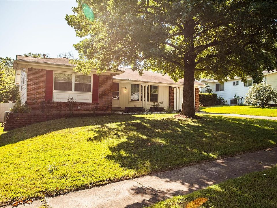 1st image of 1870 Cordoba Dr