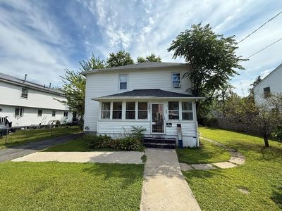 137 Cobb St, Springfield, MA, 01119