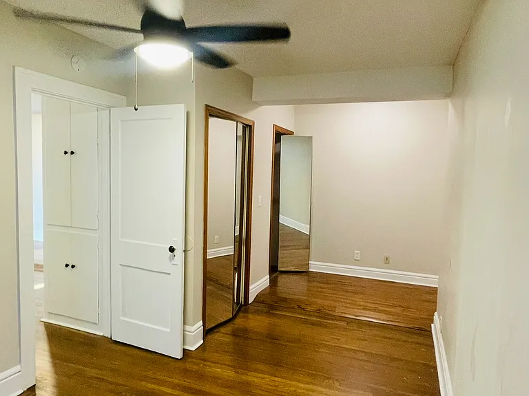 3345 Dupont Ave S #5 — Photo 1